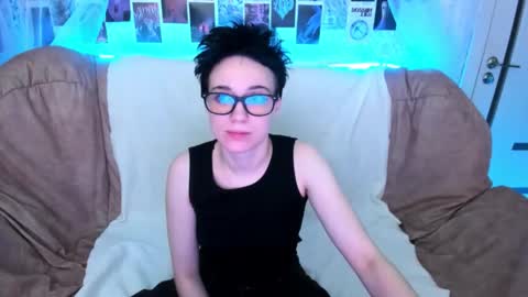 Ericka online show from December 21, 5:06 pm