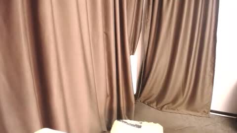 ErikaGold online show from November 10, 4:18 am