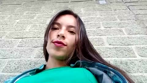 Gabriela online show from September 29, 6:35 pm