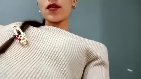Gabriela online show from September 30, 7:41 pm