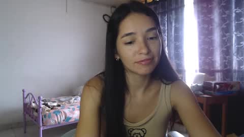 erina_1 online show from March 7, 4:00 pm