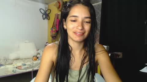 erina_1 online show from December 30, 3:03 am