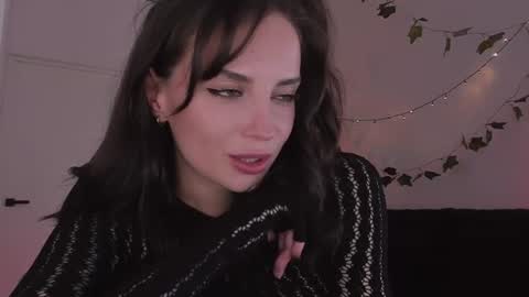 erohaze online show from June 5, 2:56 pm