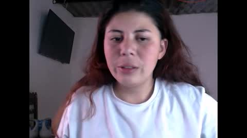 Sara online show from April 19, 6:43 pm