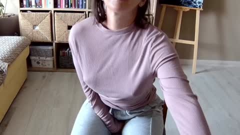 Melissa   online show from September 29, 11:59 am