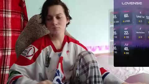 esajukyy online show from October 18, 8:17 am