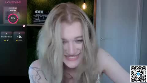EshleGreen online show from May 21, 7:39 am
