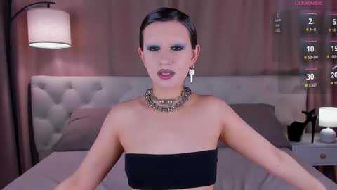esme_fox online show from May 26, 5:56 pm