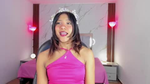 esperanzamora online show from May 22, 12:14 pm