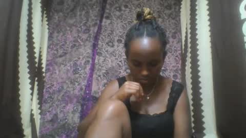 estanie online show from October 22, 9:09 pm