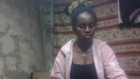 estanie online show from September 27, 7:32 pm