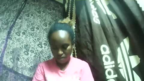 estanie online show from November 20, 10:49 am