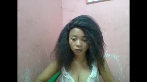 estelah20 online show from November 11, 11:51 am