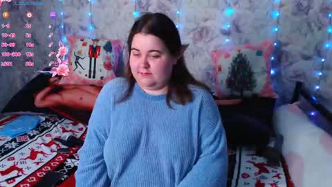 estelle_hicks online show from December 22, 6:15 pm