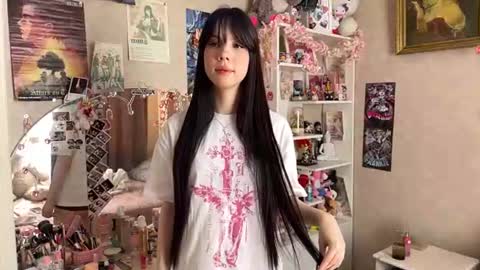 estellezdebski online show from June 27, 12:22 pm