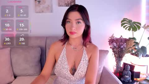 Snapshot of estercollins_ chatting on September 22, 7:12 pm Is secret online show from September 22, 7:12 pm