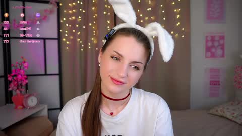 Anna  online show from April 4, 8:18 pm