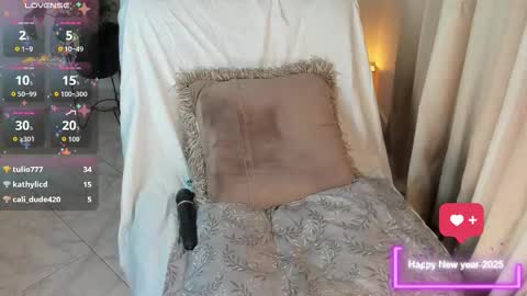 - E S T R E L L A  M I L F - online show from October 31, 4:47 am