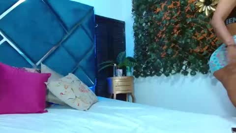 ESTRELLA online show from February 19, 7:16 pm