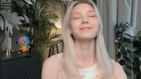 Natalie online show from May 9, 6:26 am