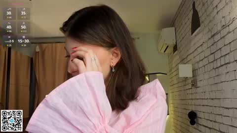 Elsa online show from October 29, 6:21 pm