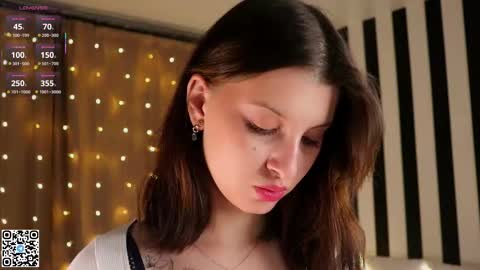 Elsa online show from November 20, 6:31 pm