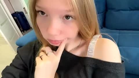 Lana online show from September 19, 5:50 am