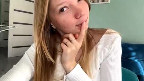 Lana online show from September 18, 5:28 am