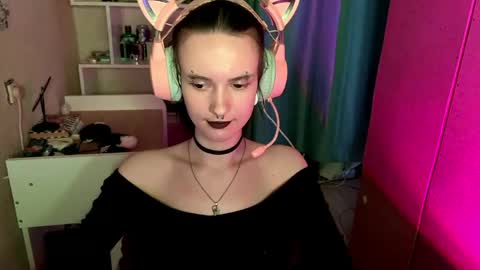Kate online show from May 11, 8:16 am
