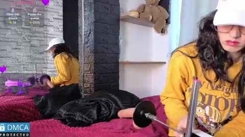 eva delight online show from May 8, 12:19 pm
