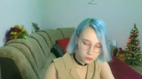 eva_forrest online show from December 16, 5:33 pm