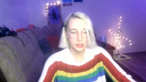 eva_forrest online show from February 13, 5:01 pm