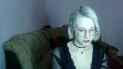 eva_forrest online show from January 19, 10:39 am