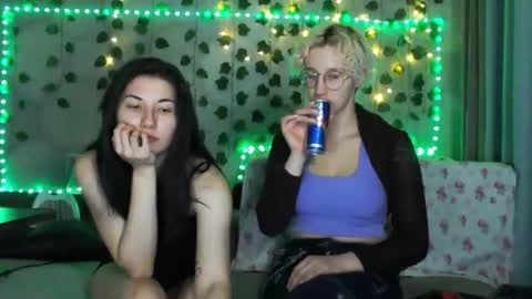 eva_forrest online show from September 26, 8:28 pm