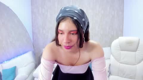 eva_hells online show from September 16, 7:55 pm