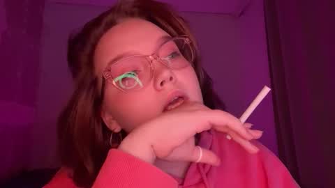 eva_kittenn online show from January 11, 2:00 pm