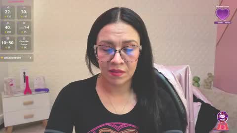 Eva  online show from May 5, 3:48 pm
