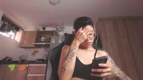 Eva cute online show from May 19, 12:45 pm