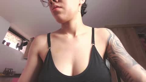 Eva cute online show from May 4, 12:42 pm