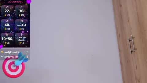 eva_naughty69 online show from October 7, 11:42 pm