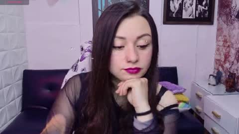 Eva online show from May 12, 2:46 pm