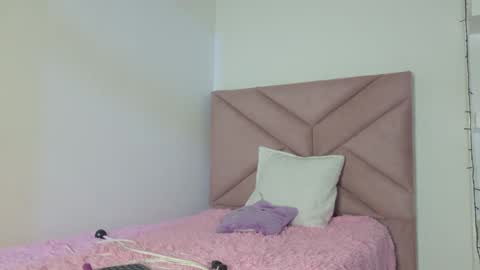 Eva Sin online show from May 6, 11:42 pm