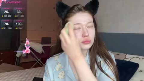 eva varnerr online show from February 28, 9:47 pm