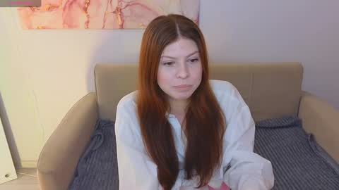 Snapshot of eva_willise chatting on January 13, 10:36 am Hi Im Eva new here online show from January 13, 10:36 am