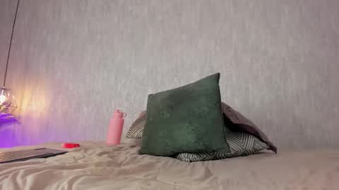 Eva online show from November 4, 3:28 pm