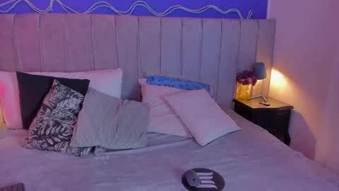 julieth online show from May 14, 8:36 pm