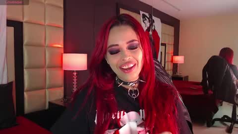 evaafoxxy_ online show from February 18, 11:55 am