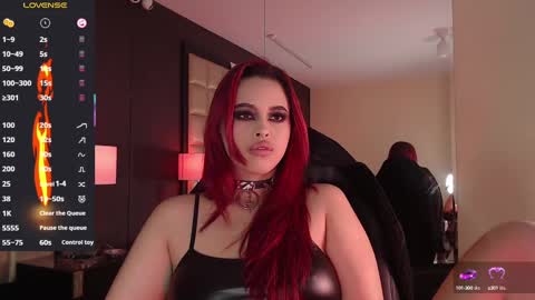 evaafoxxy_ online show from February 17, 11:55 am