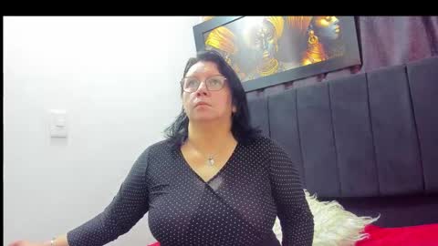 Snapshot of evaaross chatting on September 30, 2:12 pm Eva online show from September 30, 2:12 pm