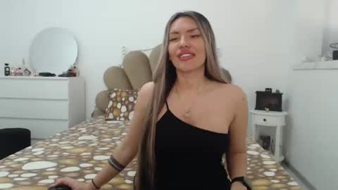 EvaBomb online show from January 18, 12:26 pm